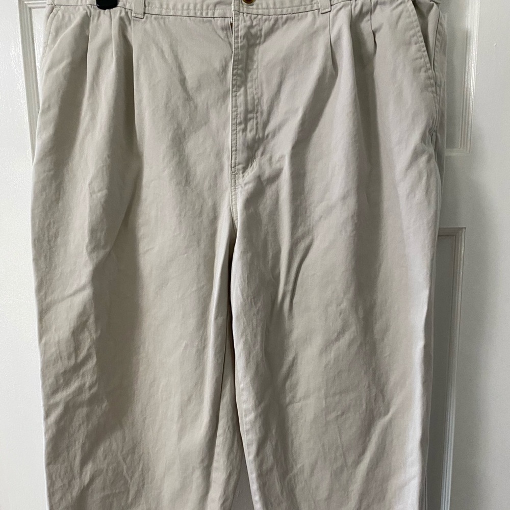 Docker Classic Fit slacks